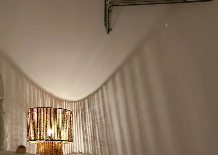 Mid-nest - Artitude Apartment *